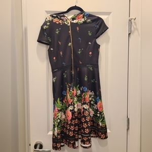 Ted Baker London- Medium- Ted Size 3